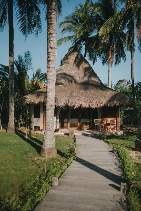 Le Nusa Beach Club Lembongan Exterior foto