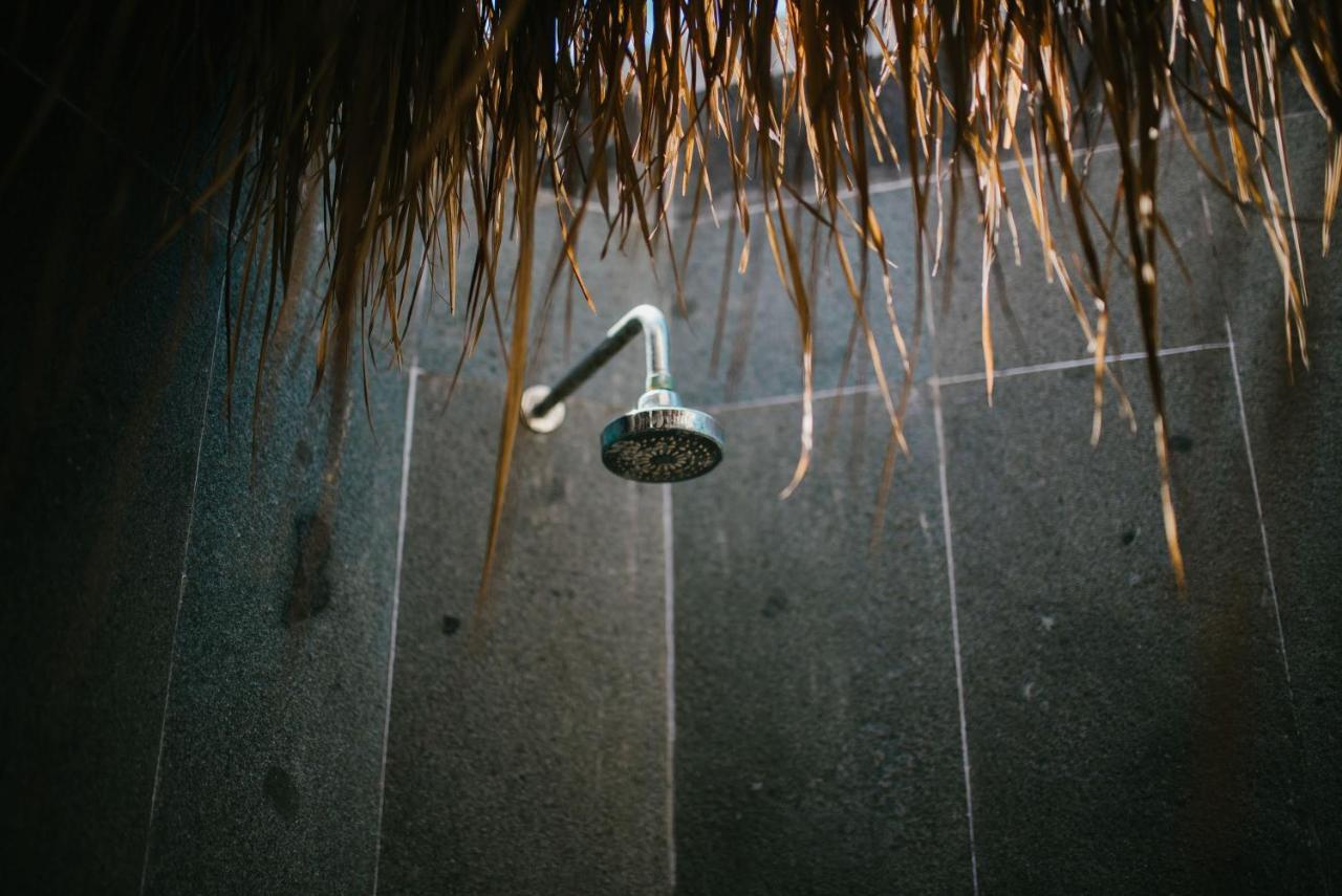 Le Nusa Beach Club Lembongan Exterior foto