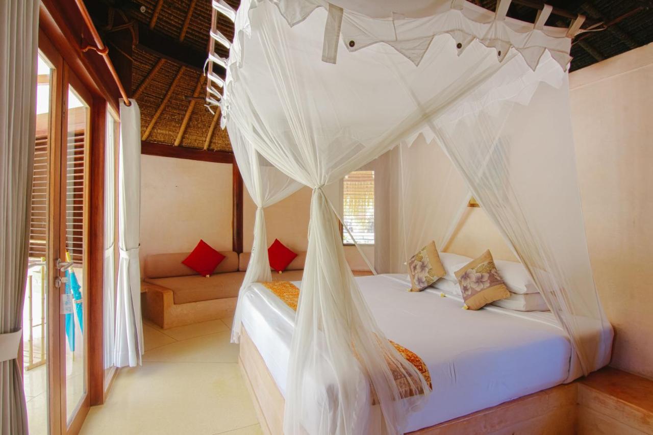 Le Nusa Beach Club Lembongan Exterior foto
