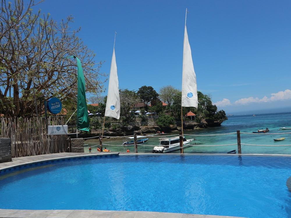 Le Nusa Beach Club Lembongan Exterior foto